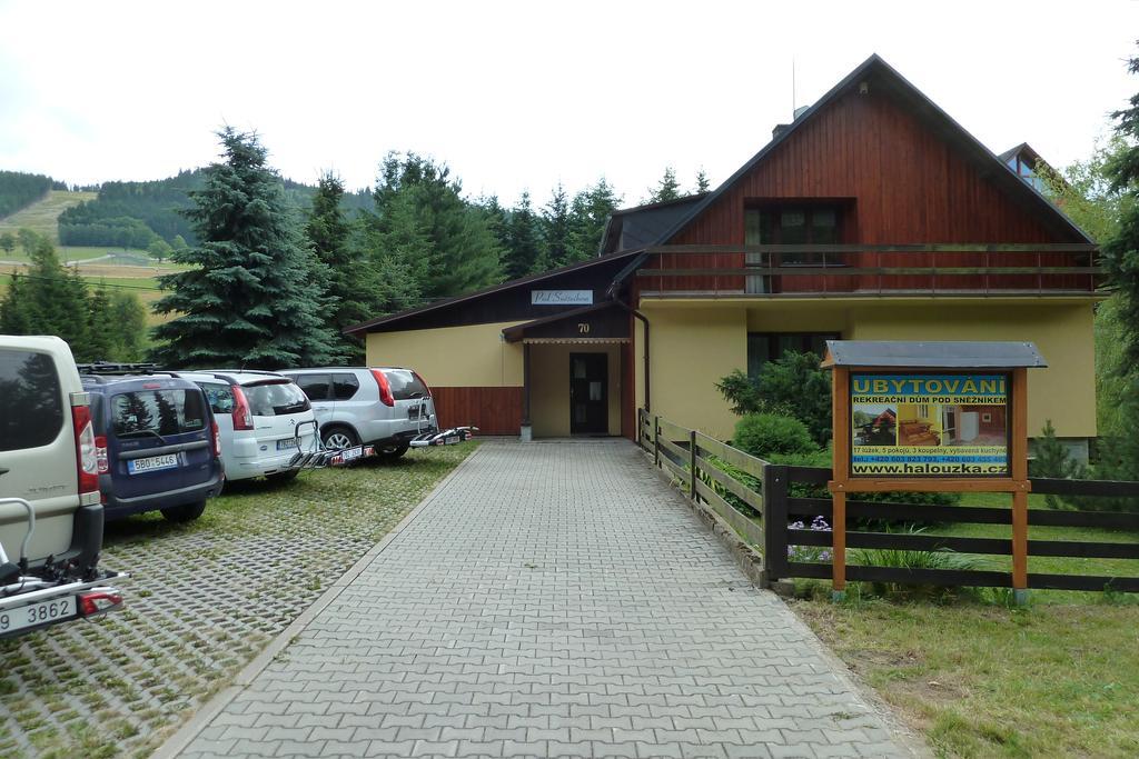 Pod Sneznikem Hotel Dolni Morava Bagian luar foto