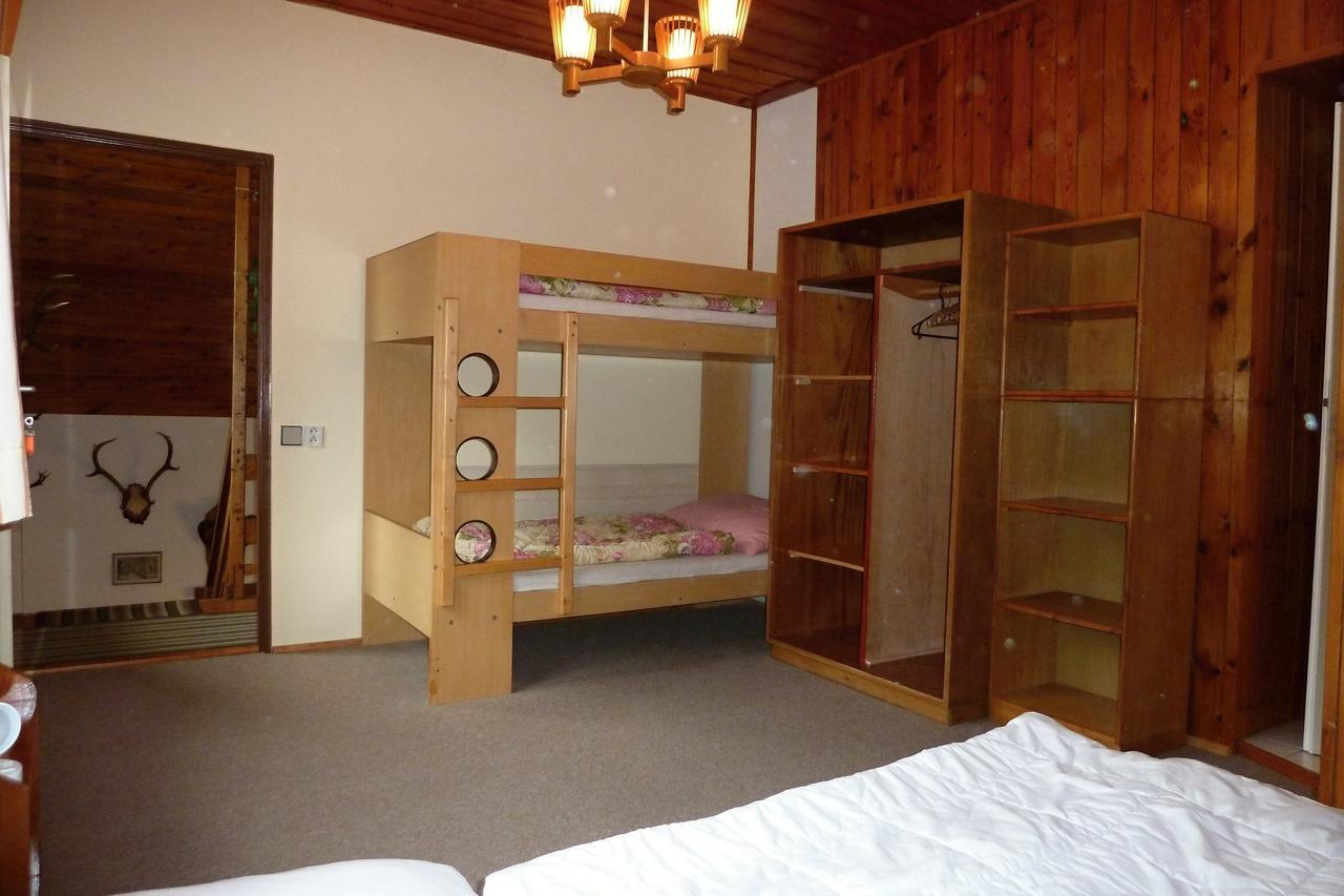 Pod Sneznikem Hotel Dolni Morava Bagian luar foto