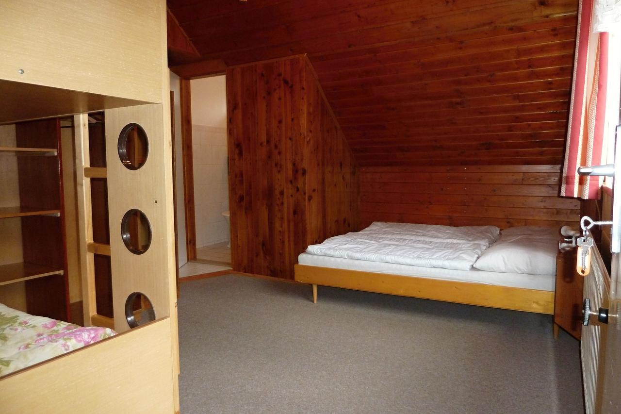 Pod Sneznikem Hotel Dolni Morava Bagian luar foto