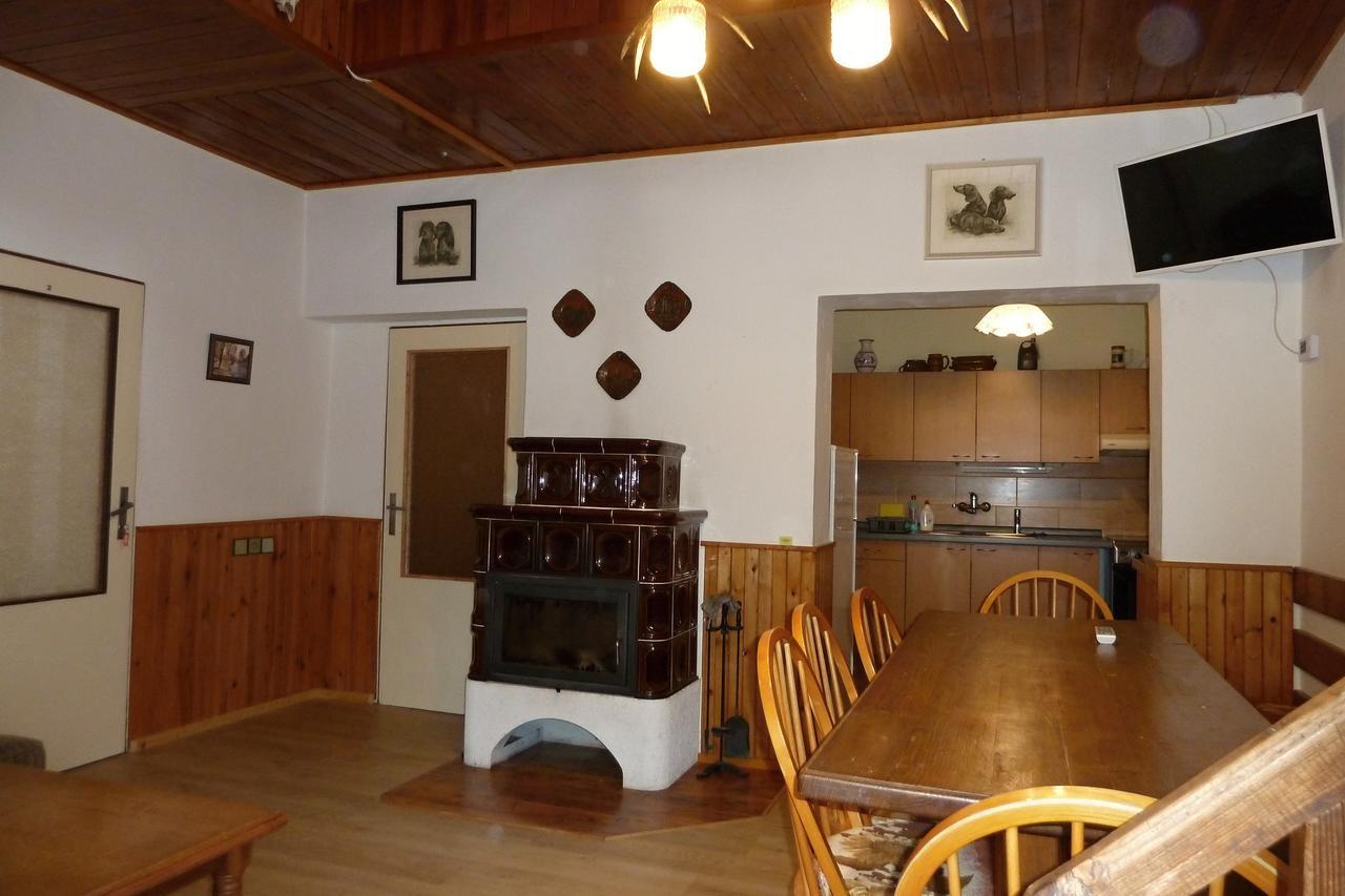 Pod Sneznikem Hotel Dolni Morava Bagian luar foto